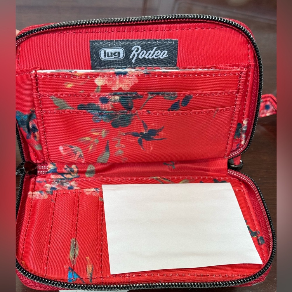 Lug Rodeo Compact RFID Wristlet Wallet - Bouquet Red-NWT - Picture 2 of 6